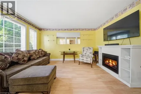 20 Melran Drive Cambridge ON N3C 4C1