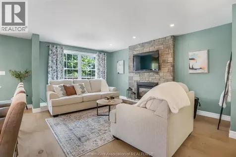 68 Goldpark Road Chatham ON N7L 4Y1