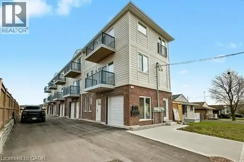 172 Kehl Street Kitchener ON N2M 3V2
