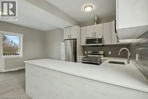 172 Kehl Street Kitchener ON N2M 3V2