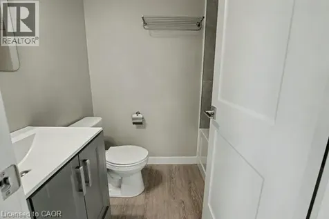 172 Kehl Street Kitchener ON N2M 3V2