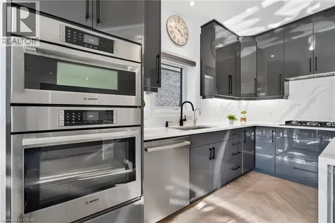 296 Raspberry Place Waterloo ON N2V 0H3