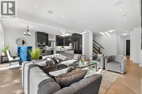 296 Raspberry Place Waterloo ON N2V 0H3