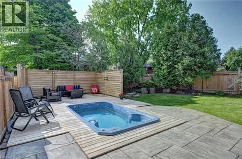 352 Stephanie Drive Guelph ON N1K 1R3