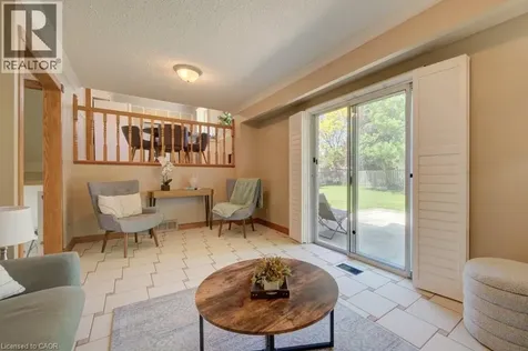 16 Sugar Maple Place Kitchener ON N2N 1Y3