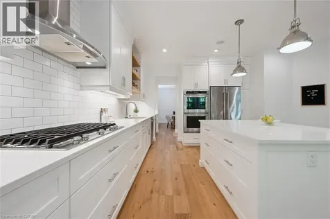118 Eaglecrest Street Kitchener ON N2K 0C4