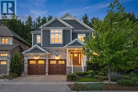 118 Eaglecrest Street Kitchener ON N2K 0C4