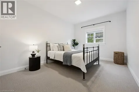 118 Eaglecrest Street Kitchener ON N2K 0C4