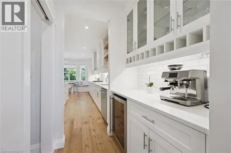 118 Eaglecrest Street Kitchener ON N2K 0C4