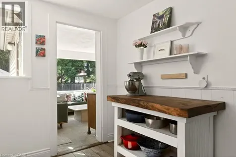 66 Edgemont Street South Hamilton ON L8K 2H5