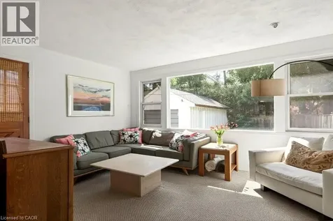 66 Edgemont Street South Hamilton ON L8K 2H5