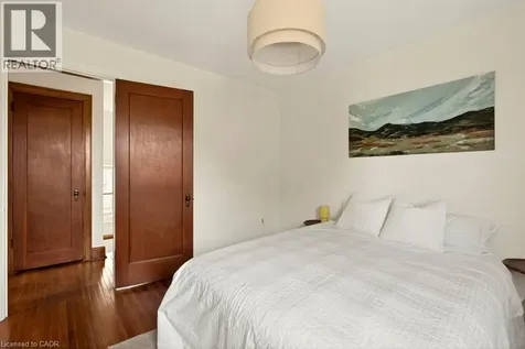 66 Edgemont Street South Hamilton ON L8K 2H5