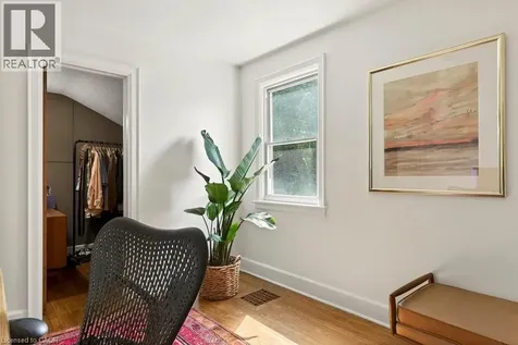 66 Edgemont Street South Hamilton ON L8K 2H5