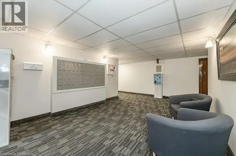 75 Hazelglen Drive Kitchener ON N2M 2E2