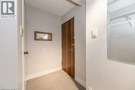 75 Hazelglen Drive Kitchener ON N2M 2E2