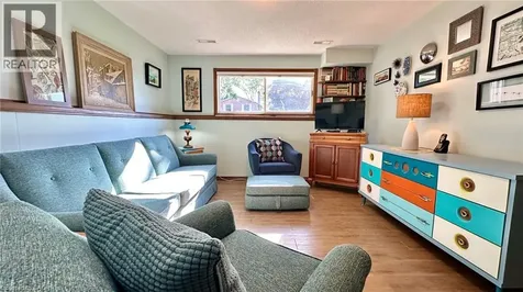 63 Lee Avenue Simcoe ON N3Y 5B7