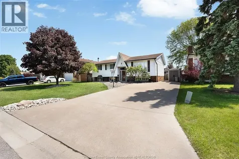254 Terra Lou Drive Belle River ON N8L 0L7