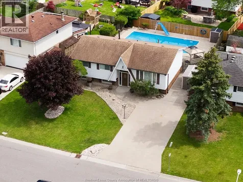 254 Terra Lou Drive Belle River ON N8L 0L7