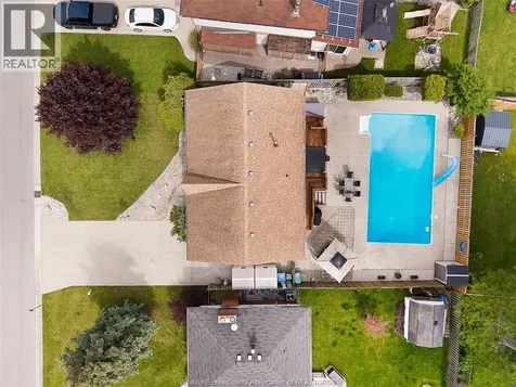 254 Terra Lou Drive Belle River ON N8L 0L7