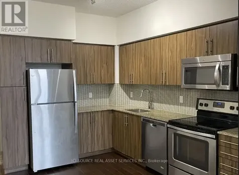 65 Speers Road Oakville (co Central) ON L6K 0J1