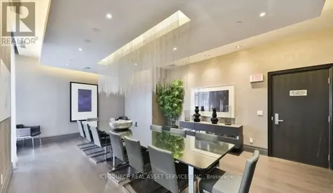 65 Speers Road Oakville (co Central) ON L6K 0J1