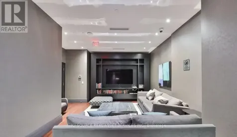 65 Speers Road Oakville (co Central) ON L6K 0J1