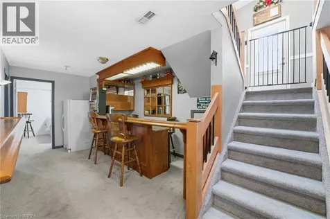 71 Barnes Avenue Brantford ON N3R 4Y9