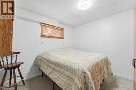 71 Barnes Avenue Brantford ON N3R 4Y9
