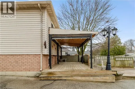 71 Barnes Avenue Brantford ON N3R 4Y9