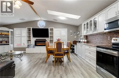 71 Barnes Avenue Brantford ON N3R 4Y9