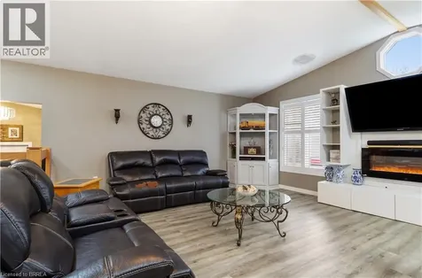 71 Barnes Avenue Brantford ON N3R 4Y9