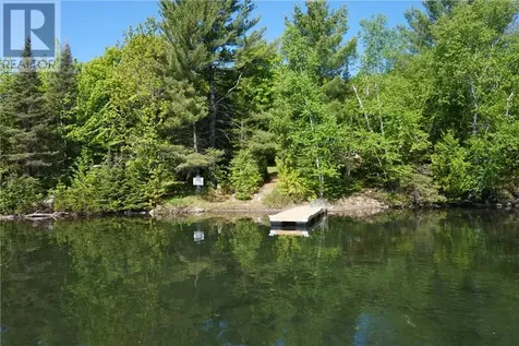 102 Maplegrove Island Greater Sudbury ON P0M 3E0