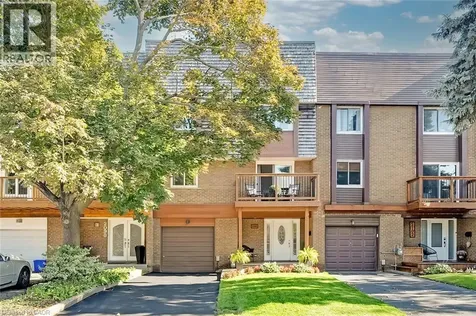 2100 Worthington Drive Oakville ON L6L 1E3
