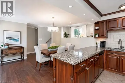 2100 Worthington Drive Oakville ON L6L 1E3