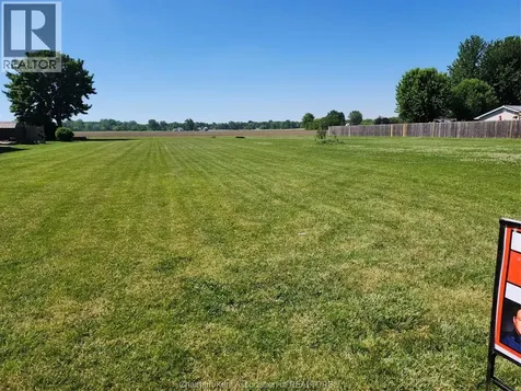 7005 Dufferin Avenue Wallaceburg ON N8A 4N3