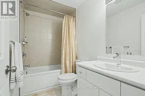53 Lomond Lane Kitchener ON N2R 0T6