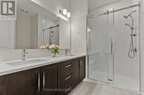 231 Shinny Avenue Ottawa ON K2B 0V9