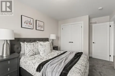 2261 Linkway Boulevard London South (south A) ON N6K 0L4
