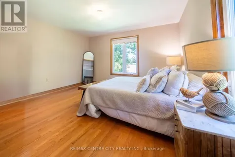 2200 Katesville Drive Adelaide Metcalfe ON N0M 2B0
