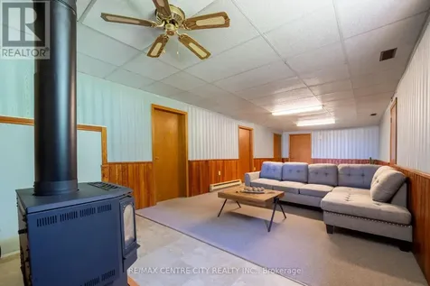 2200 Katesville Drive Adelaide Metcalfe ON N0M 2B0