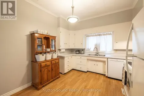 894 3rd Avenue West Owen Sound ON N4K 4P5