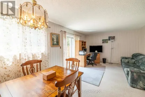 82 Laurie Crescent Owen Sound ON N4K 6C3