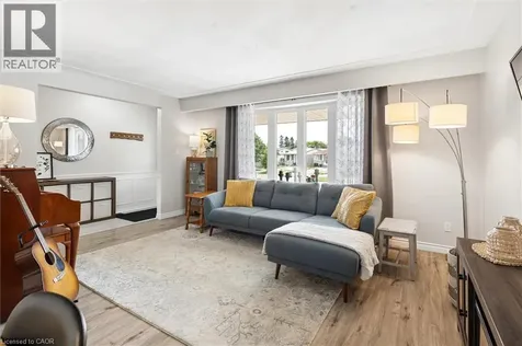 22 Brookside Crescent Kitchener ON N2N 1H1