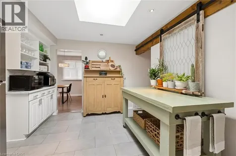 22 Brookside Crescent Kitchener ON N2N 1H1
