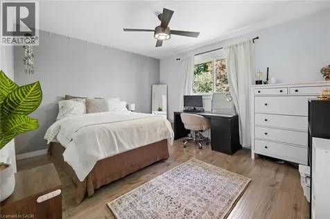 22 Brookside Crescent Kitchener ON N2N 1H1