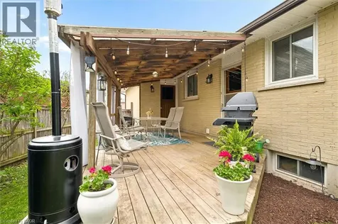 22 Brookside Crescent Kitchener ON N2N 1H1