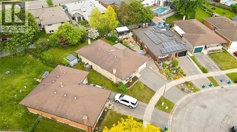 22 Brookside Crescent Kitchener ON N2N 1H1