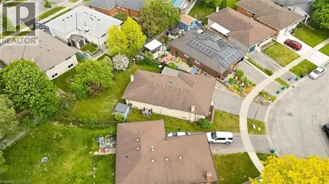 22 Brookside Crescent Kitchener ON N2N 1H1