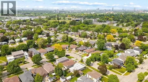 22 Brookside Crescent Kitchener ON N2N 1H1