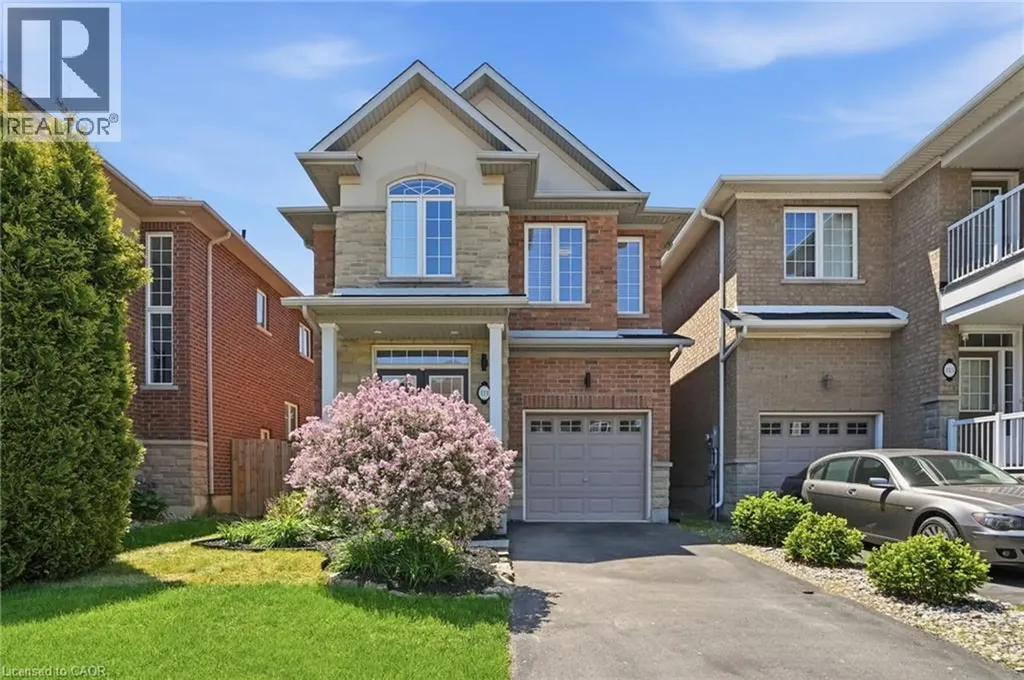111 Greenstem Crescent Stoney Creek ON L8E 0A8